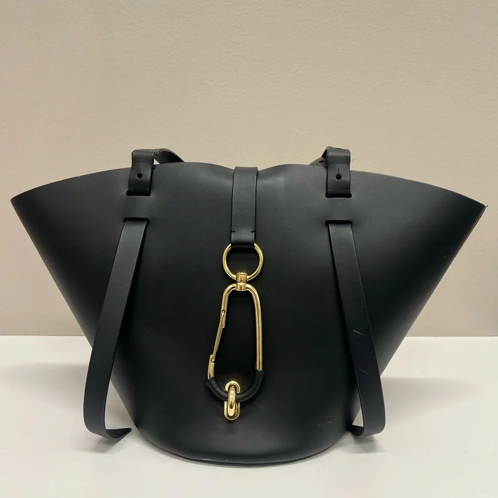 ZAC Zac Posen Black Tote with Gold Logo - Picture 2 of 5